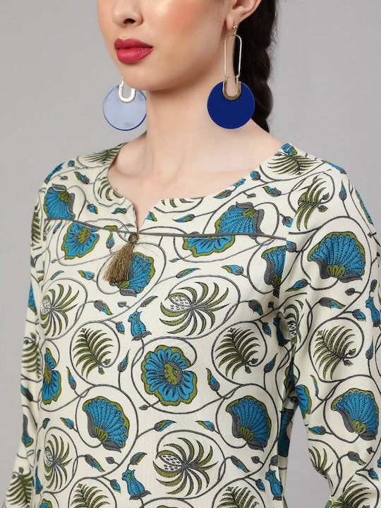 AKS Round Neck Floral Printed Regular Kurta with Trousers