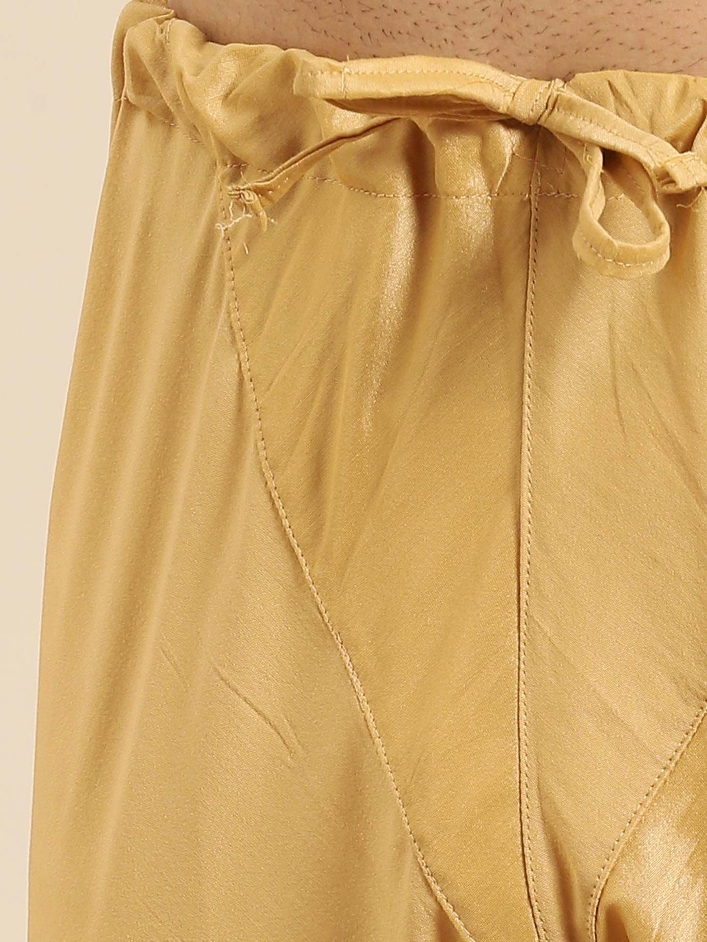 Amodh by Kisah Men Black Kurta (Set of 2)