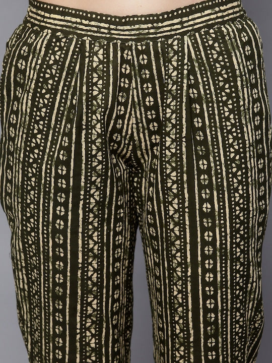 Here&now Women Yellow Ethnic Motifs Printed Pleated Pure Cotton Kurti with Trousers & With Dupatta