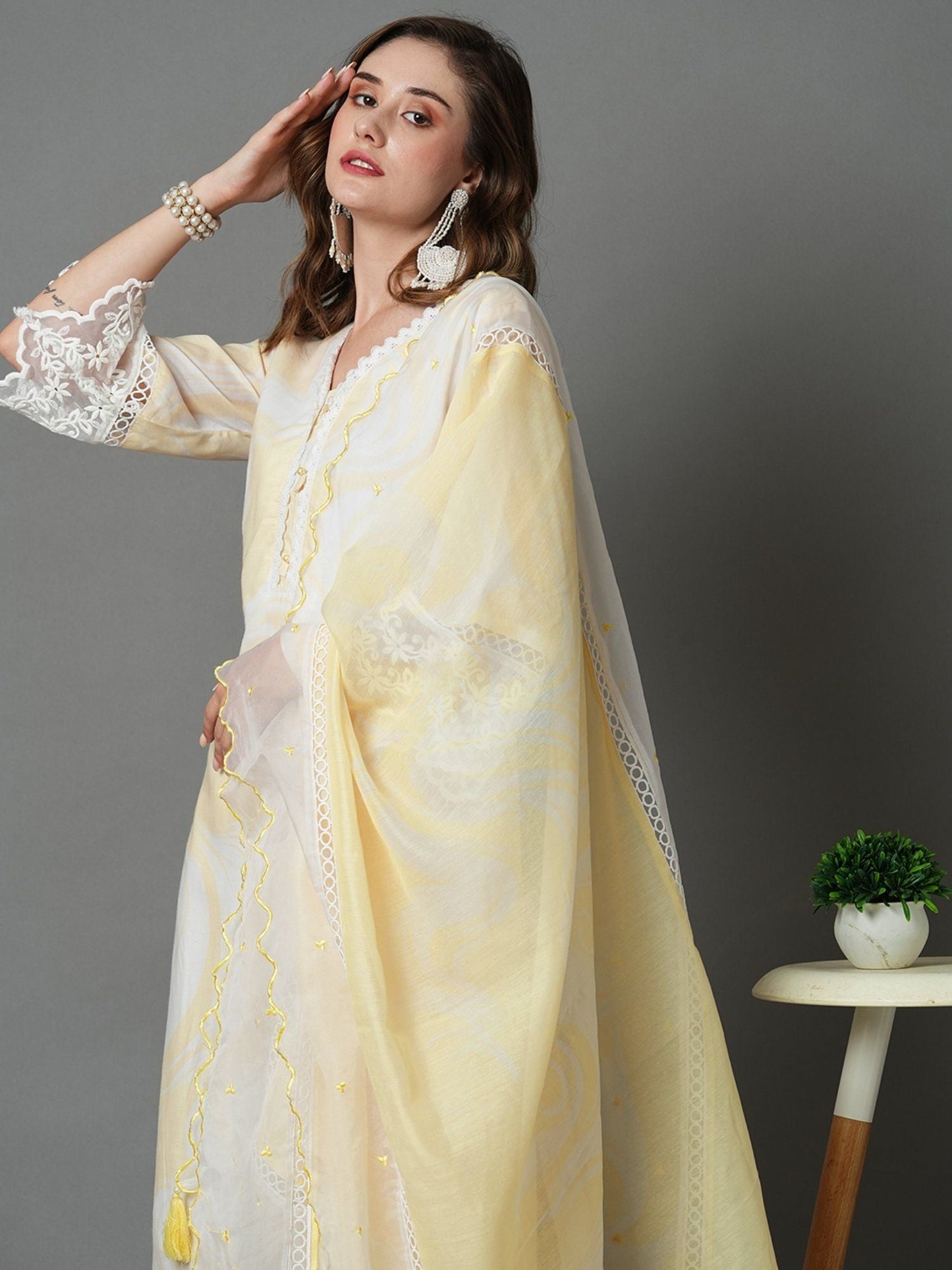 Heeposh Beautiful Marbel Print Kurta with Detailing & Printed Chanderi Dupatta (Set of 3)