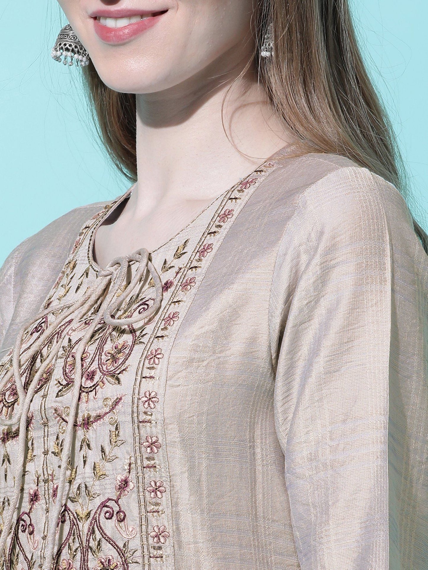 Heeposh Women Embroidered Straight Kurta with Doriya Printed Dupatta (Set of 3)