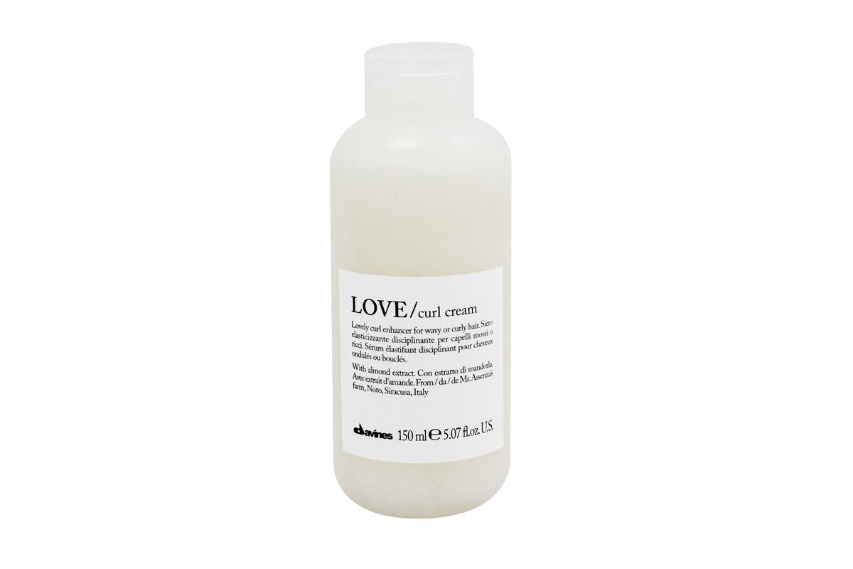 Davines LOVE Curl Cream, Weightless Curl Defining Leave-On Serum For Curly And Wavy Hair, Residue-Free Softness and Shine, 5.07 Fl Oz