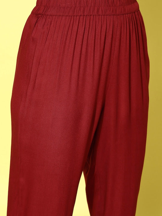 All about you Women Gotta Patti Kurta with Trousers