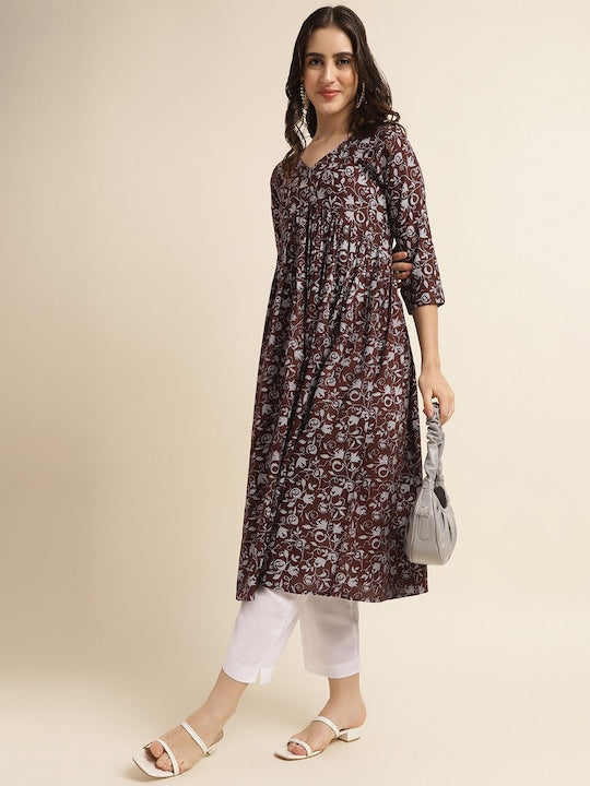 Fabclub Women Ethnic Motifs Printed V-Neck Anarkali Pleated Kurta