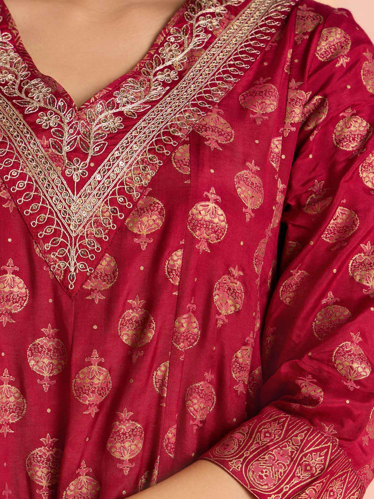 Likha Maroon Diwa Dazzle Shantoon Gold Printed Kurta Pant & Dupatta LIKSKD307 (Set of 3)