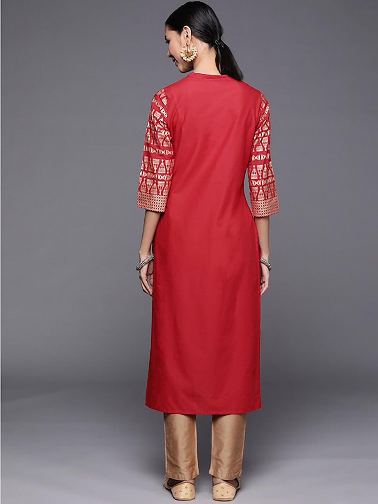 KSUT Women Maroon Foil Printed Straight Kurta