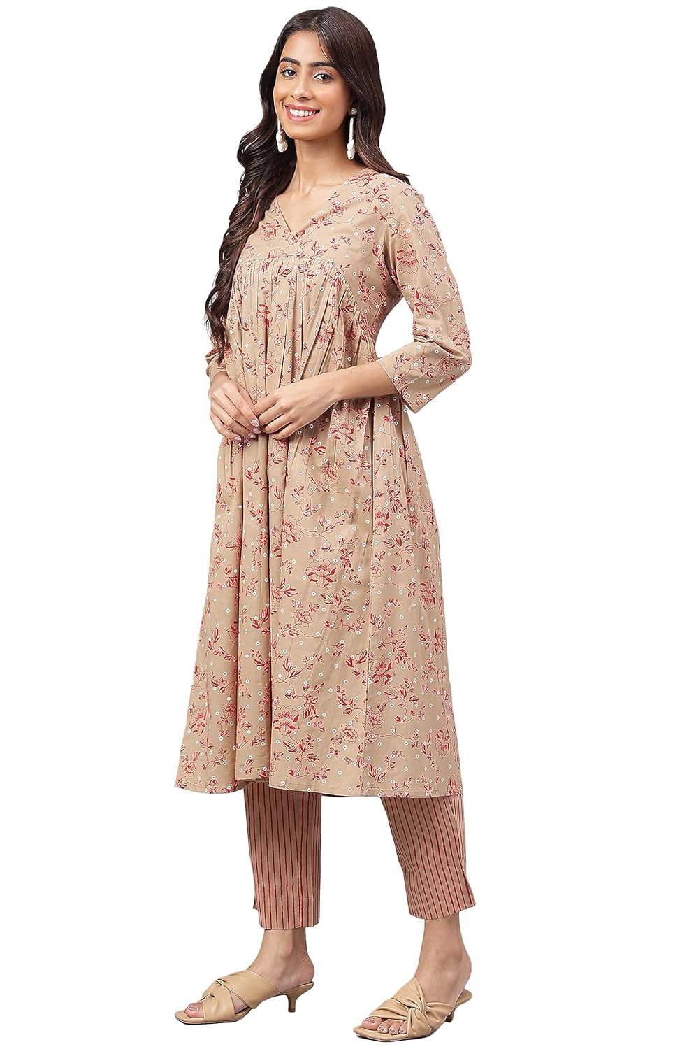 Janasya Women's Brown Cotton Floral Printed Kurta with Pant