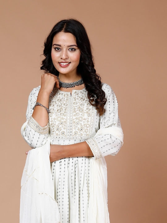 Here&now Women White Printed Empire Kurta with Trousers & With Dupatta