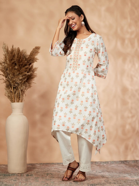 IMARA Floral Printed Flared Sleeves Thread Work Cotton Kurta