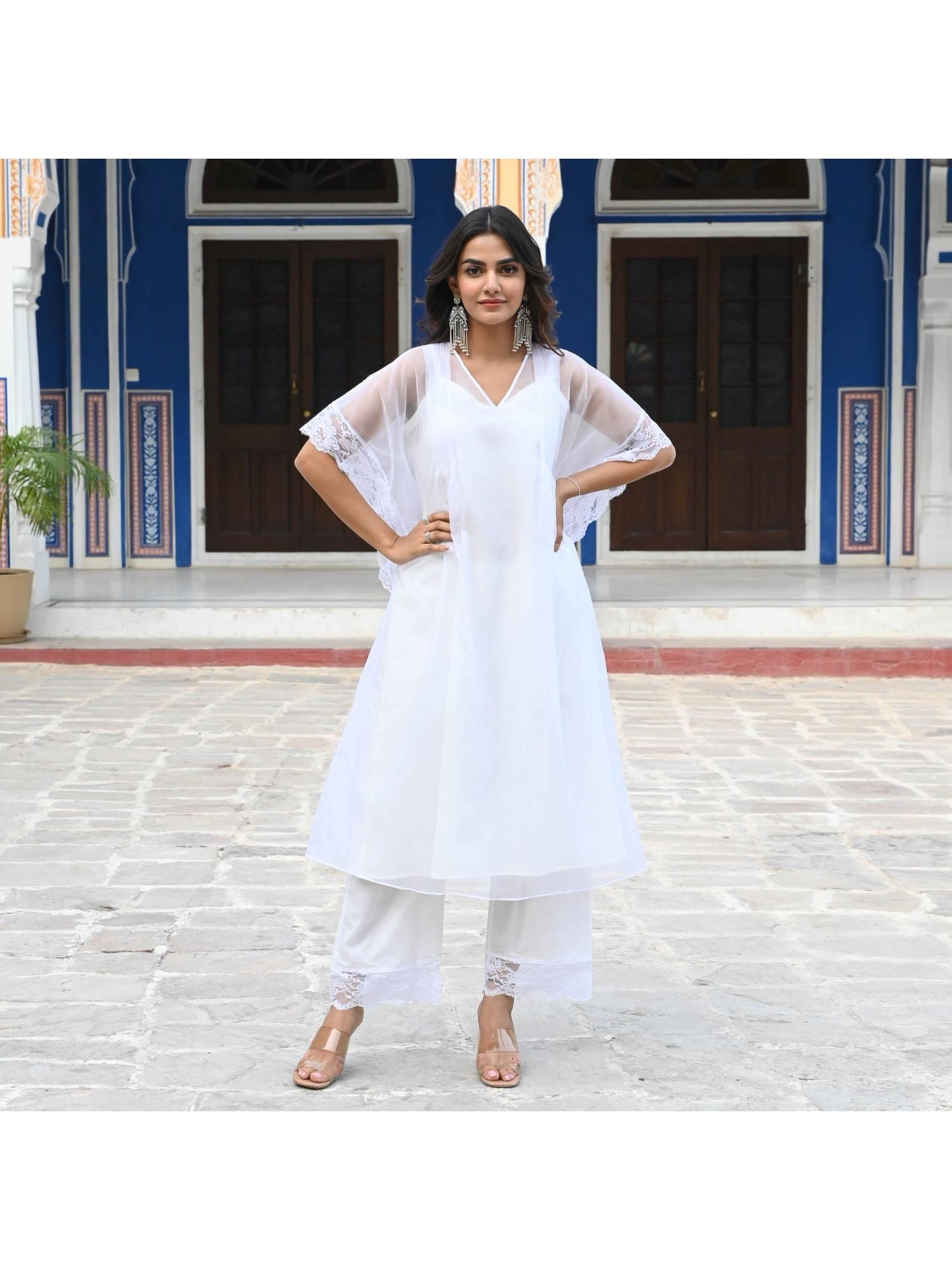 Urbanstree Apsara White Kaftan (Set of 2)