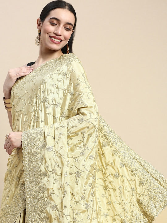 Kasee Crepe Floral Embroidered Saree