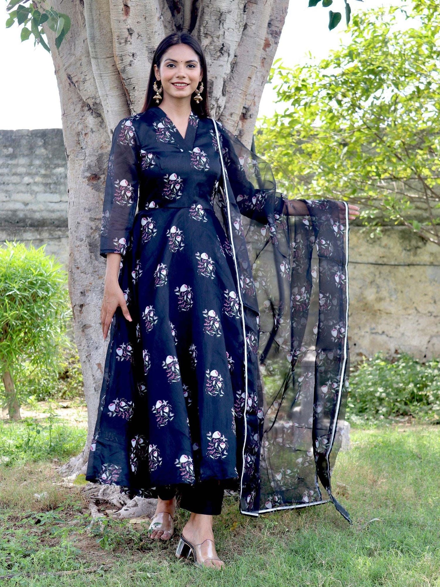 ONEWE INDIA Kiara Black Suit Set (Set of 3) - Black