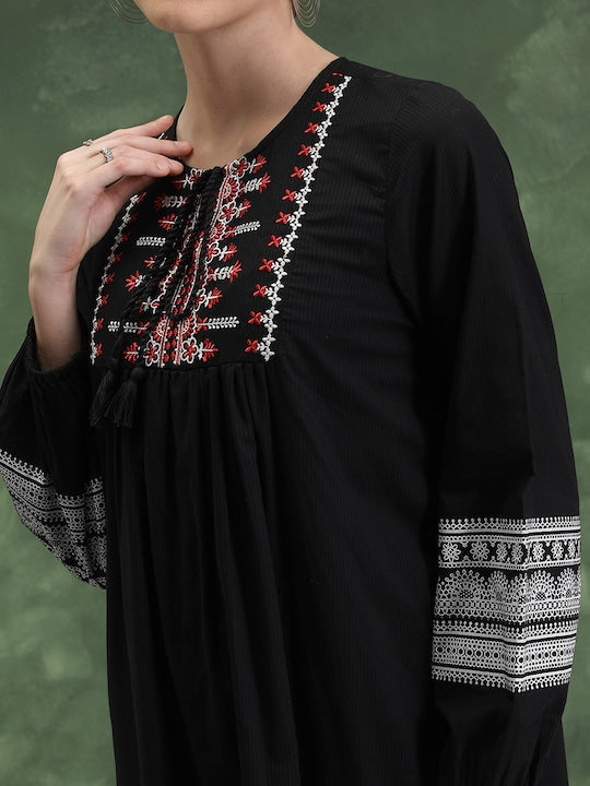 Vishudh Self Design Round Neck Self Design Cotton Embroidered A-Line Above Knee Dress