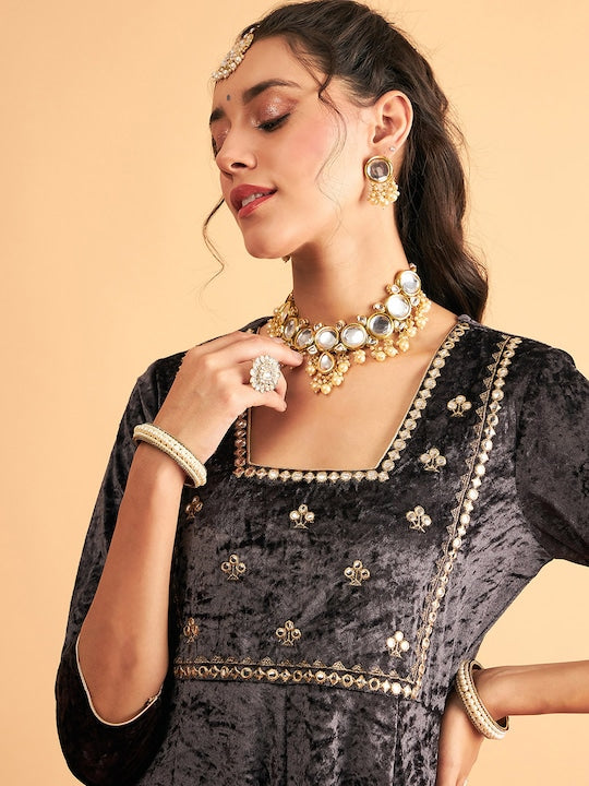 Shae by Sassafras Floral Yoke Design Thread Work A-Line Kurta