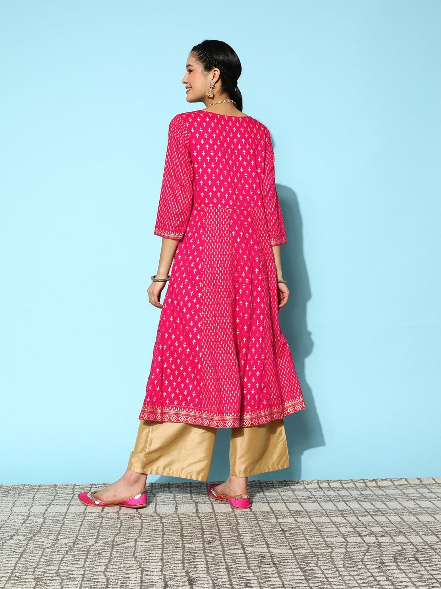 ISHIN Womens Fuchsia Embellished Anarkali Kurta