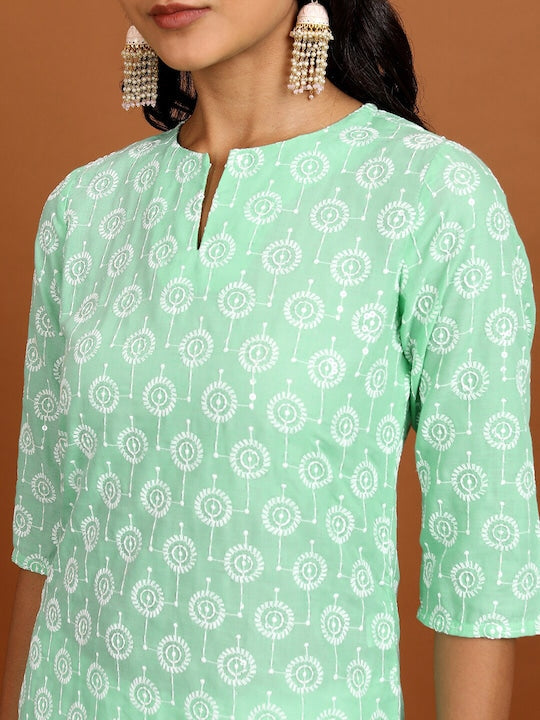 Vishudh Ethnic Motifs Embroidered Kurta