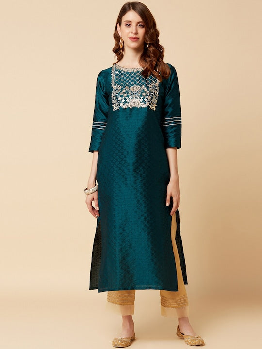 Varanga Women Green & Gold-Toned Embellished Yoke Design Straight Kurta