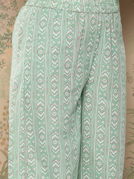 Yufta Women Sea Green Floral Printed Regular Pure Cotton Kurta with Harem Pants & With Dupatta