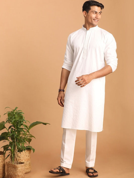 Vastramay Striped Thread Work Mandarin Collar Kurta with Pyjamas