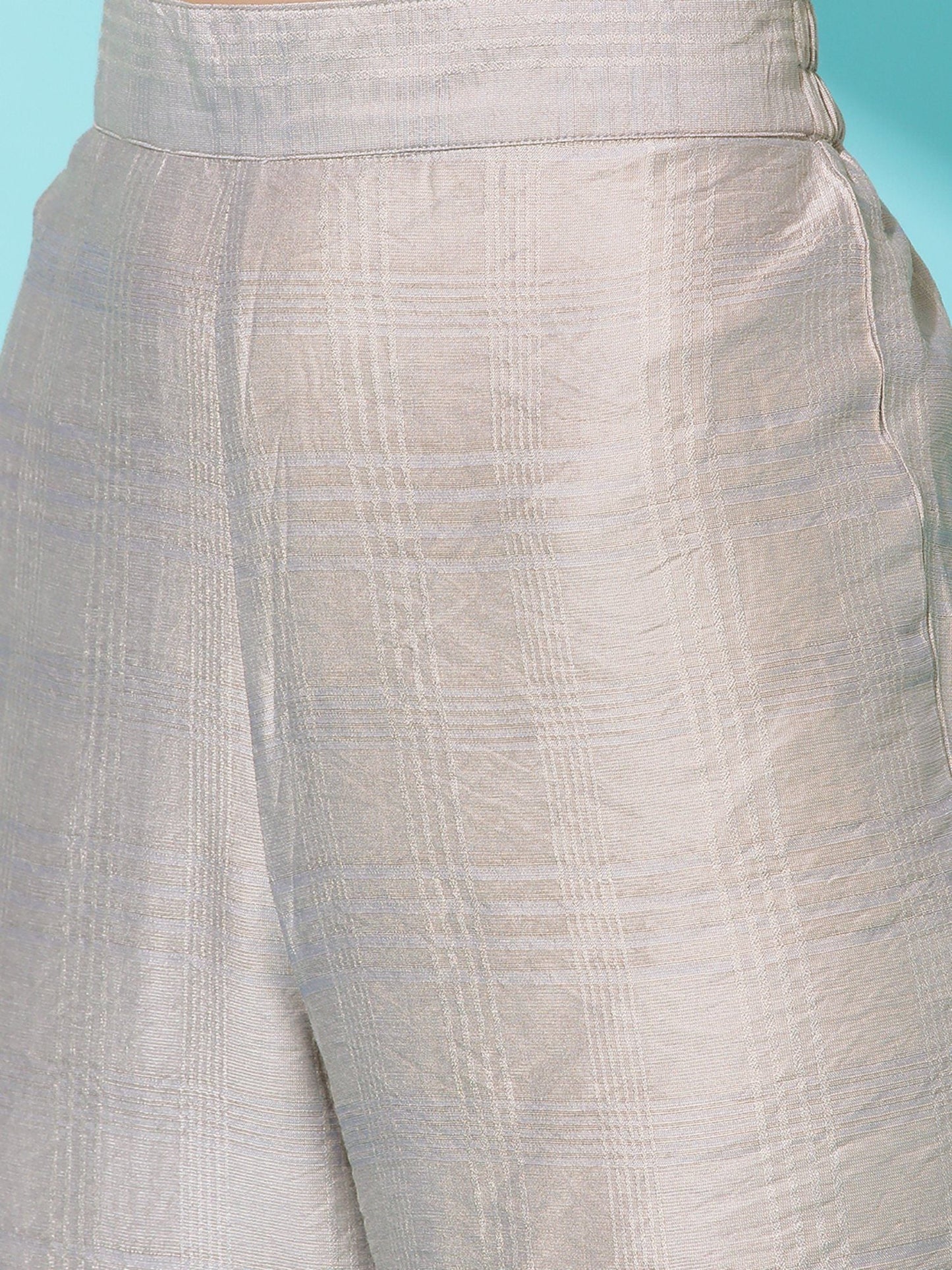 Heeposh Women Embroidered Straight Kurta with Doriya Printed Dupatta (Set of 3)