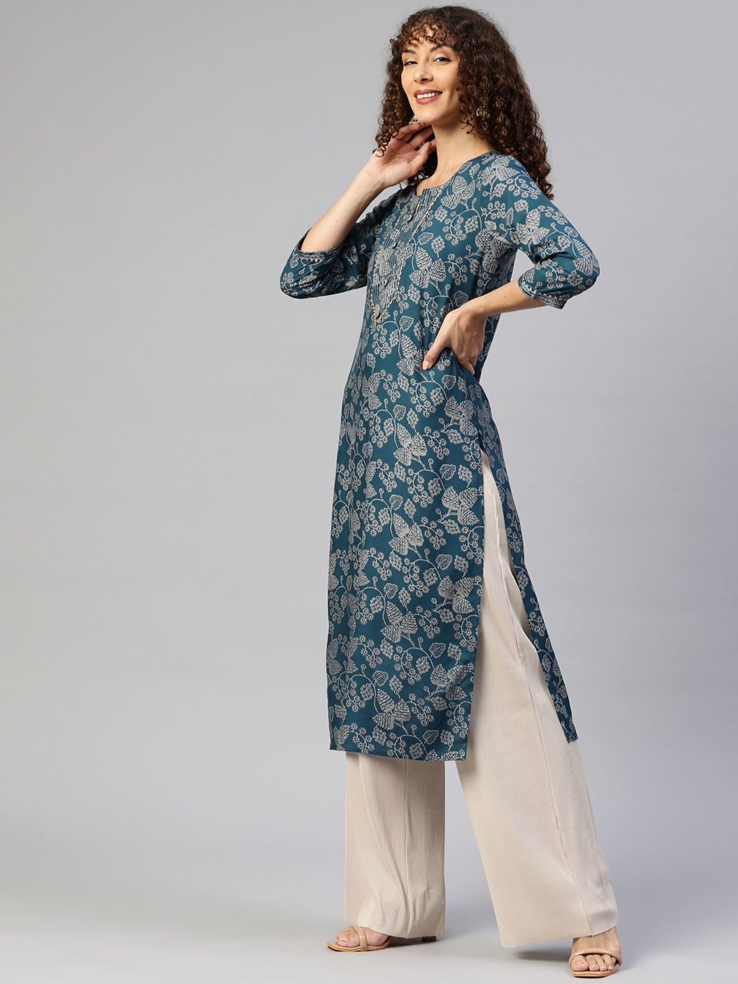 PIROH Womens Rayon Floral Print Straight Kurta Blue