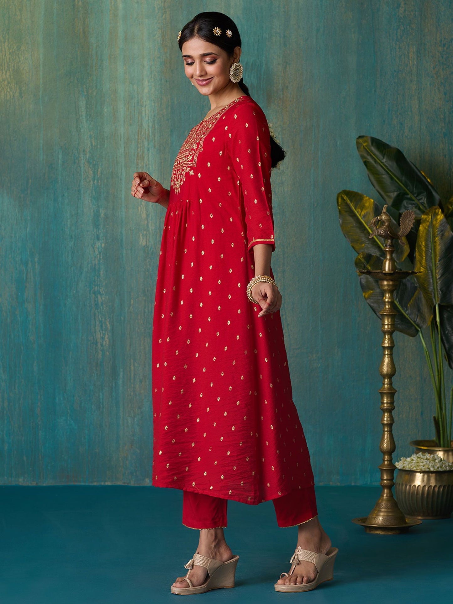 Likha Red Tyohar Golden Foil Printed Kurta Pant & Dupatta LIKSKD274 (Set of 3)