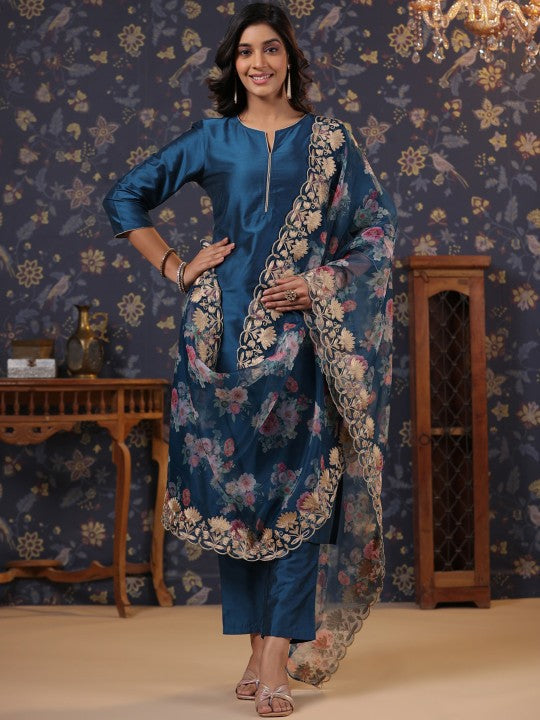 House of Pataudi Embroidered Round-Neck Kurta With Trousers & Dupatta