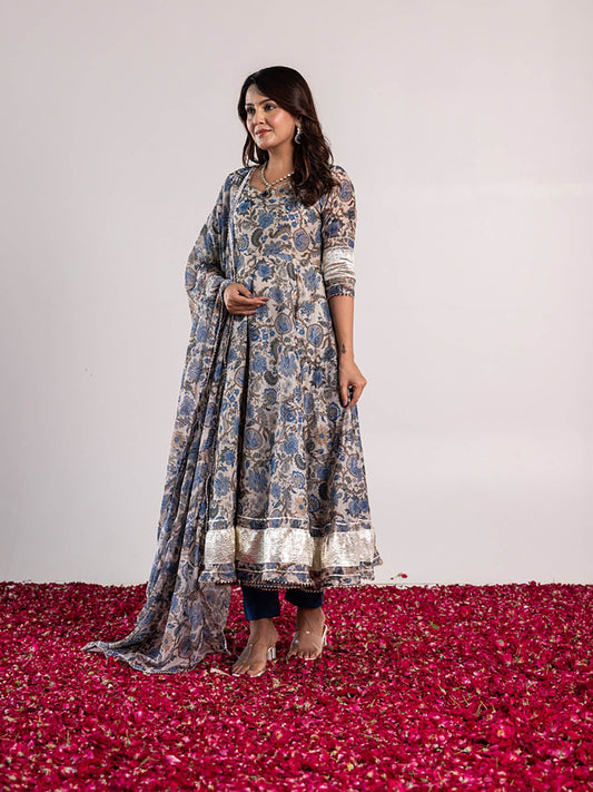 ONEWE INDIA Soha Anarkali Suit (Set of 3)