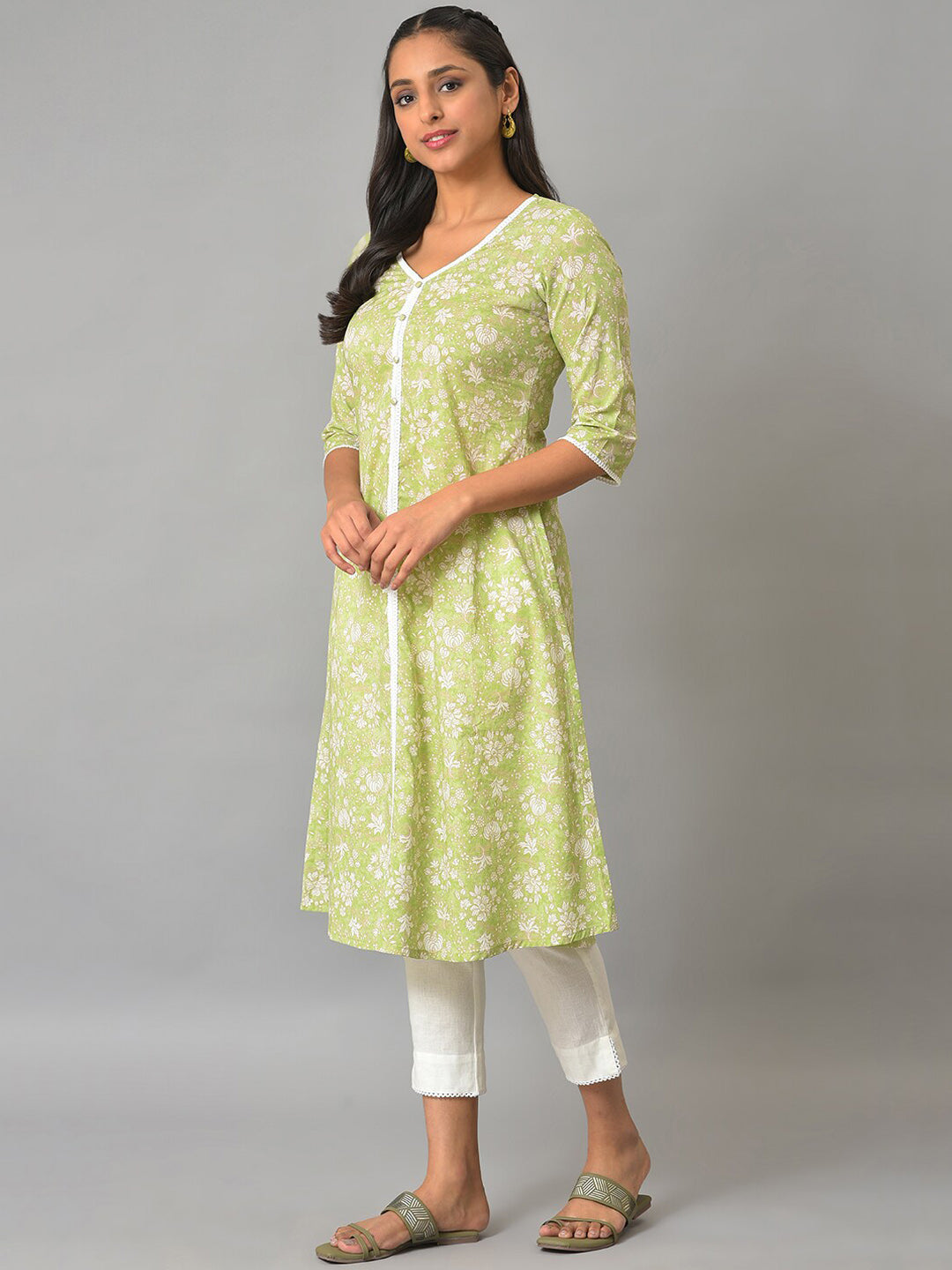 Aurelia Floral Printed Cotton V-Neck A-Line Kurta