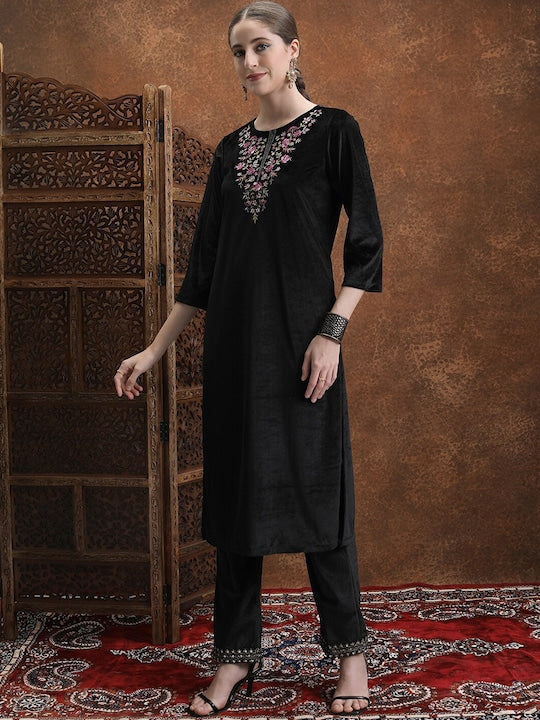 Vishudh Black Floral Yoke Design Embroidered Straight Kurta