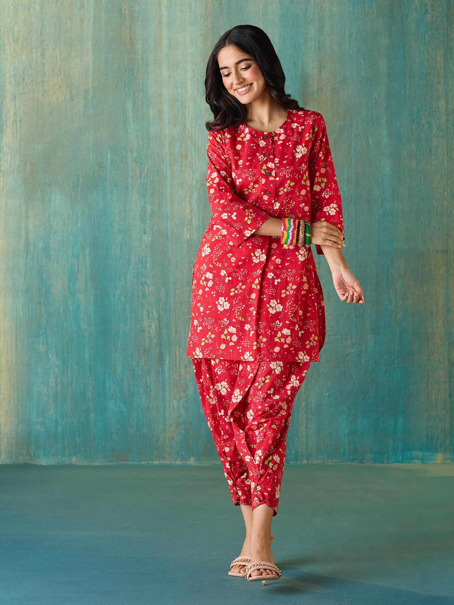 Likha Red Ethnic Bloom Floral Printed Co-ord Set LIKSKD292 (Set of 2)