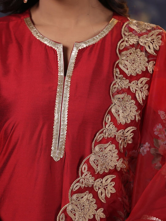 House of Pataudi Round Neck Kurta With Trousers & Dupatta