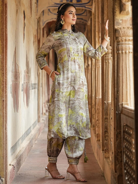 Scakhi Paisley Printed Regular Mandarin Collar Gotta Patti Satin Kurta with Patiala