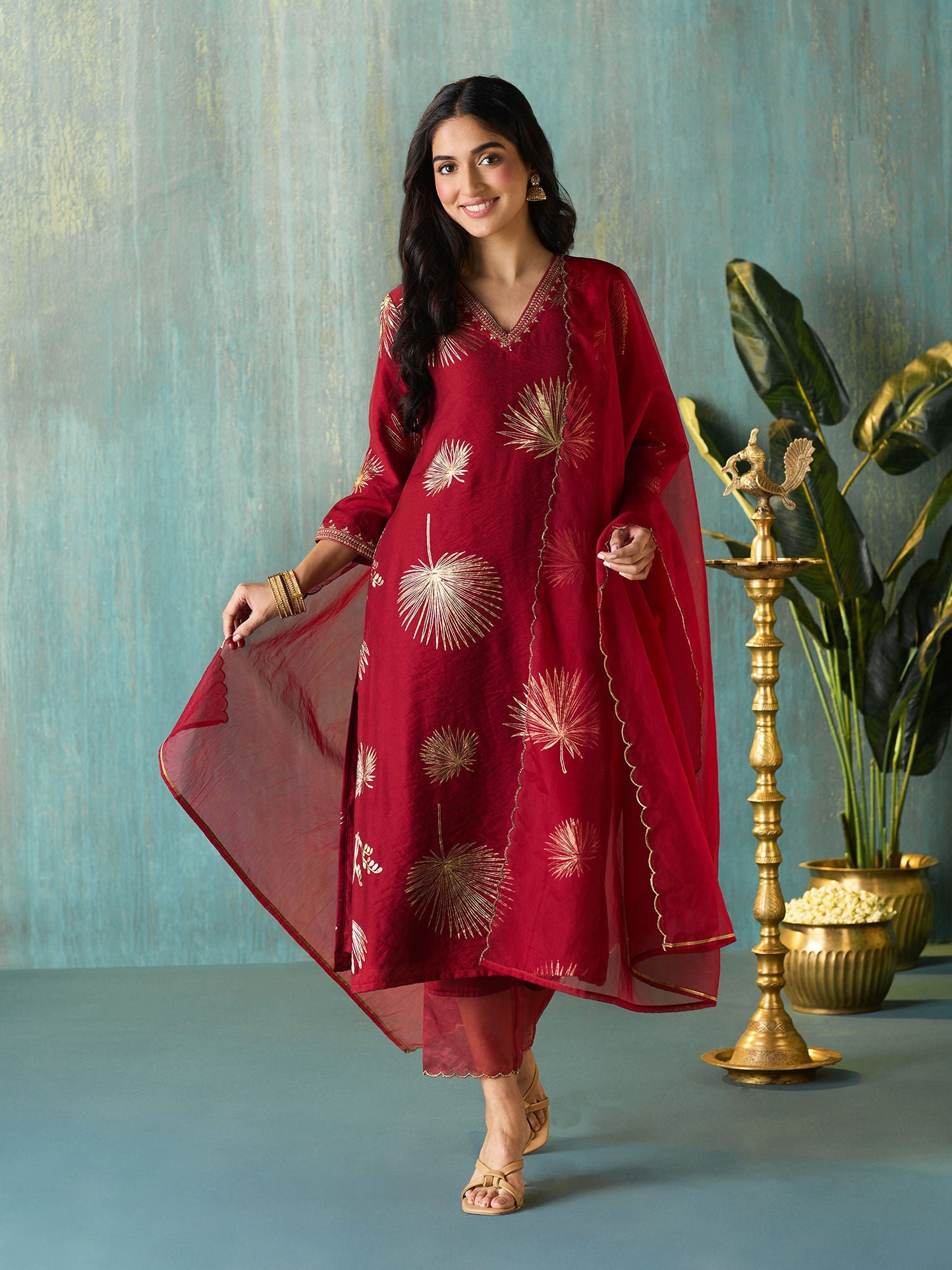 Likha Maroon Tyohar Chanderi Foil Printed Kurta Pant & Dupatta LIKSKD293 (Set of 3)