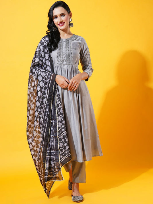 Heeposh Women Embroidered Kurta Palazzo with Dupatta (Set of 3)