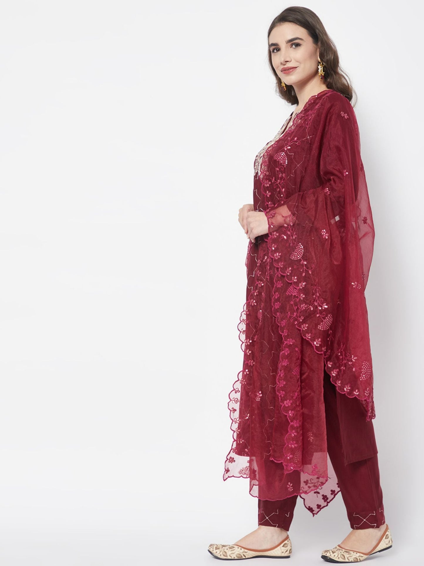 Heeposh Women Red Floral Embroidered Kurta with Dupatta (Set of 3)