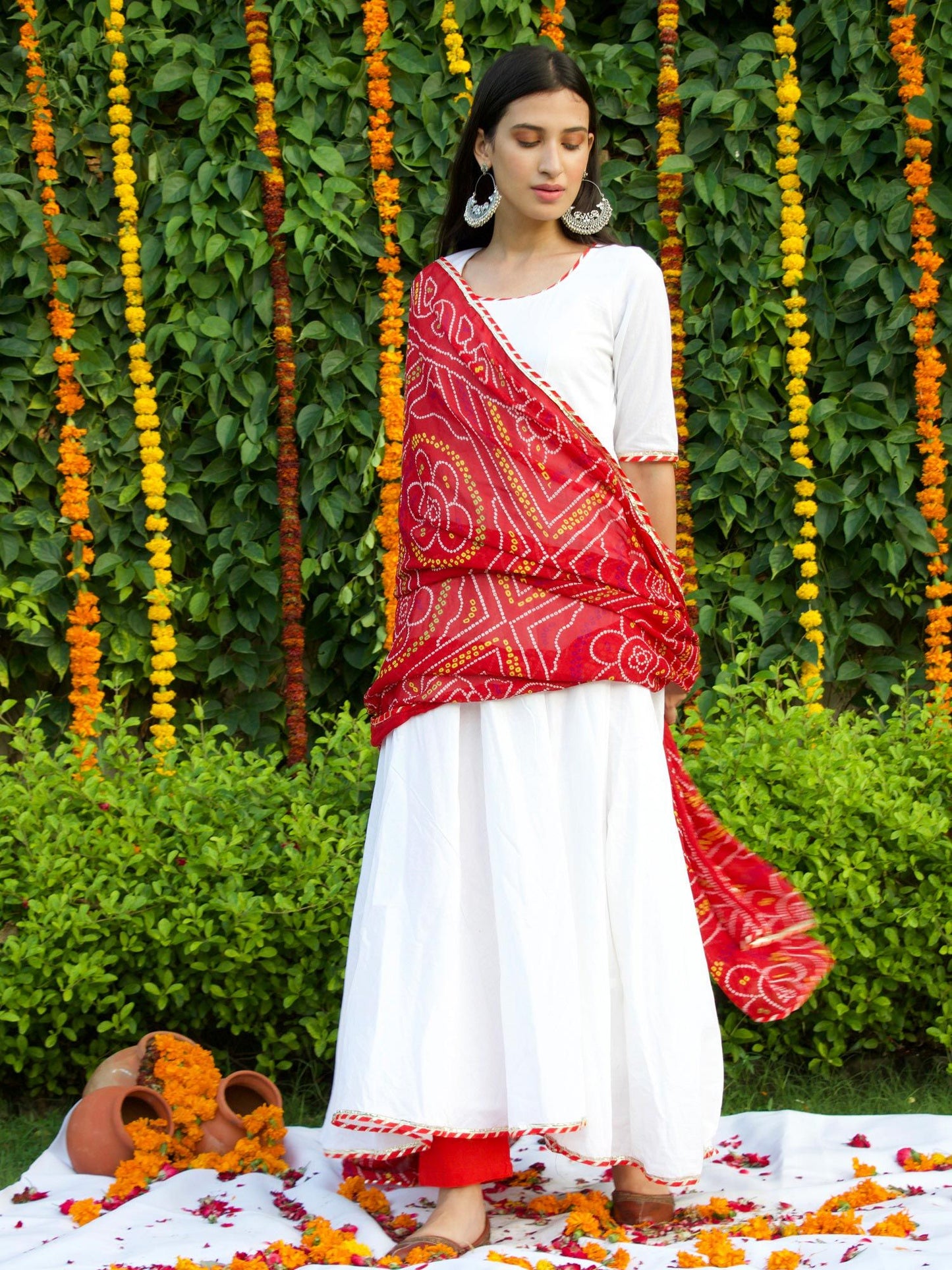 ONEWE INDIA Mishti Bandhani (Set of 3)