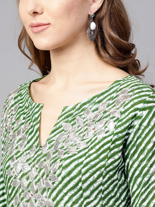 Yufta Women Green & White Lehariya Print A-Line Kurta