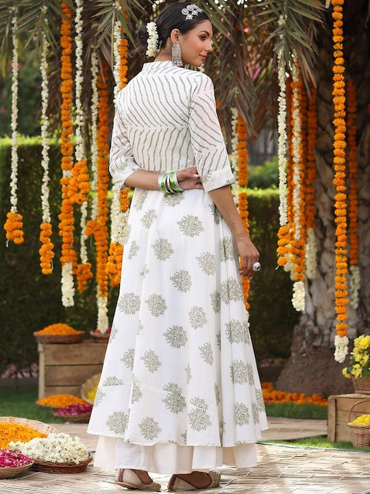 Scakhi Women Off White & Green Printed Pure Cotton Ethnic Dresses