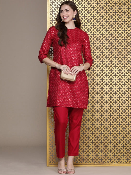 House of Pataudi Ethnic Motifs Embroidered Regular Sequinned Jashn Kurti With Trousers