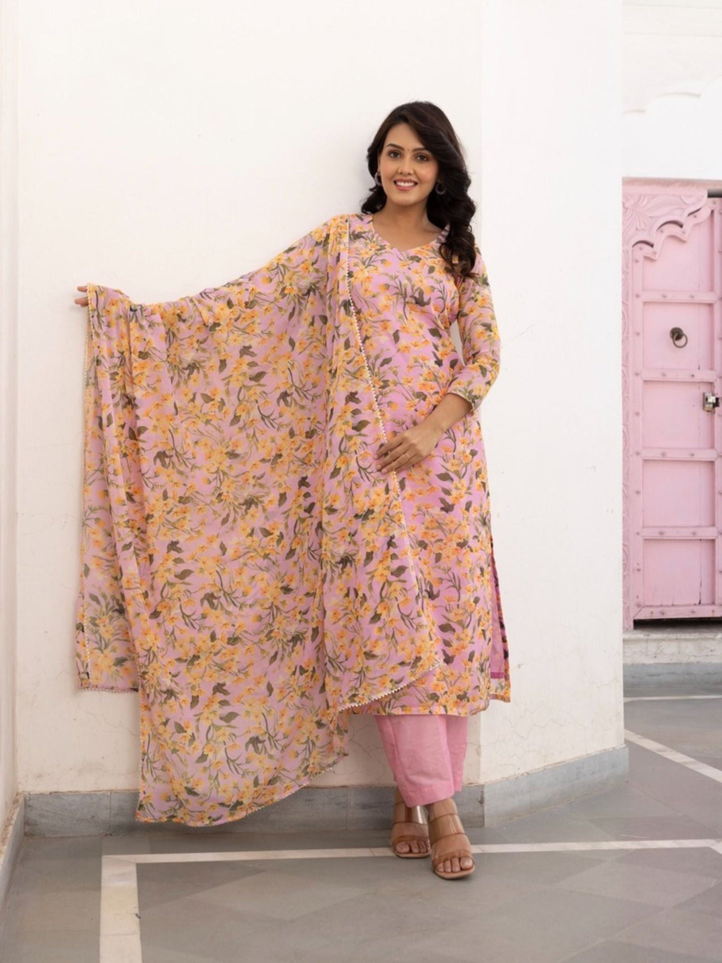 ONEWE INDIA Aarti Suit (Set of 3)