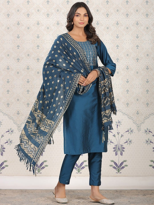 House of Pataudi Ethnic Motifs Woven Design Straight Kurta With Trousers & Dupatta