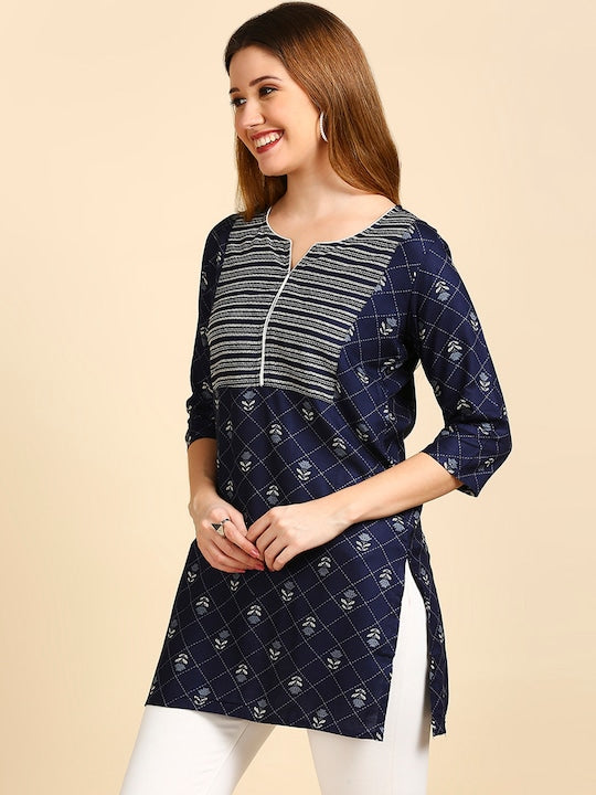 Anubhutee Women Navy Blue & White Printed Kurti