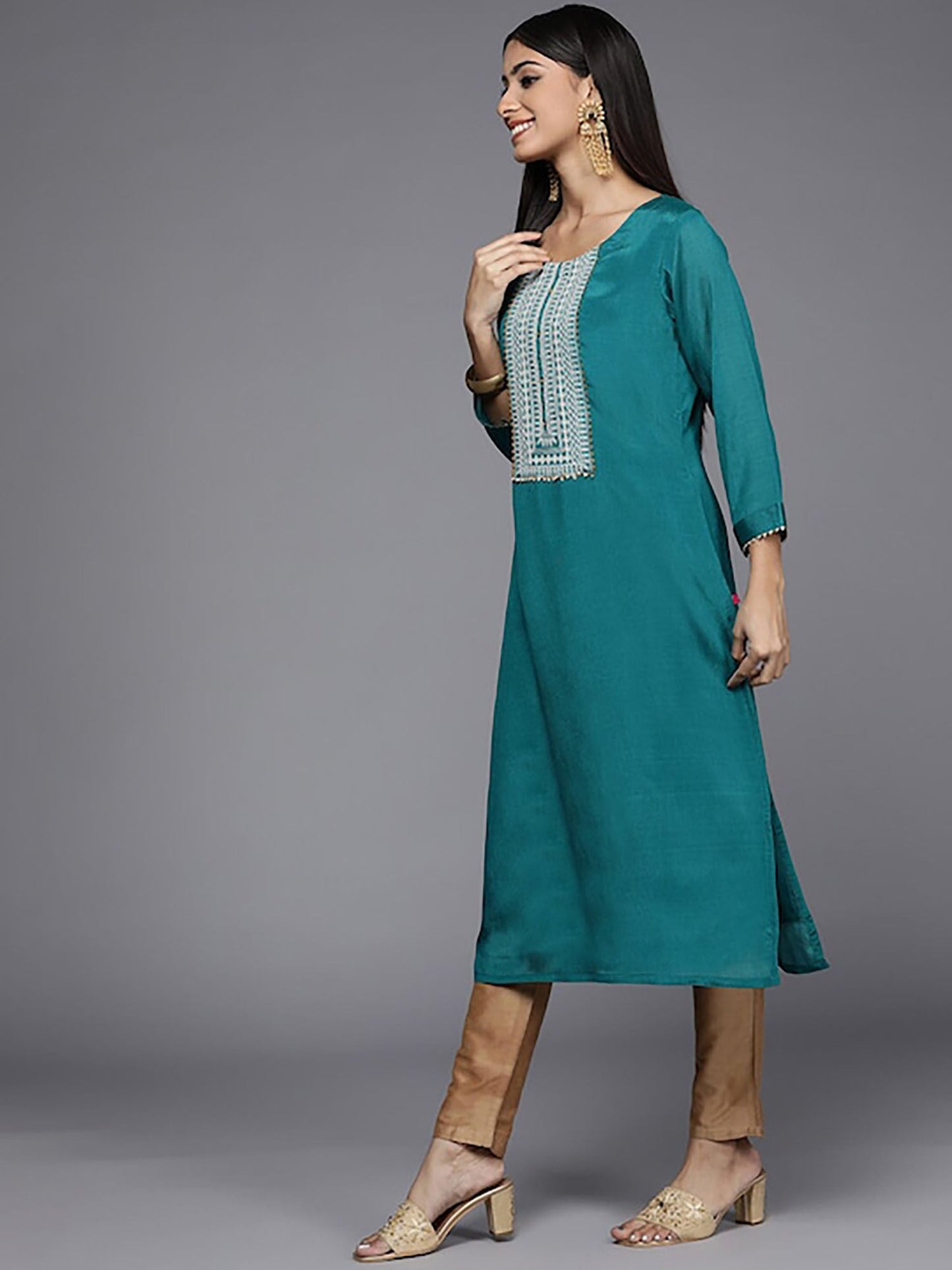 KSUT Teal Straight Kurta with Embroidered Yoke