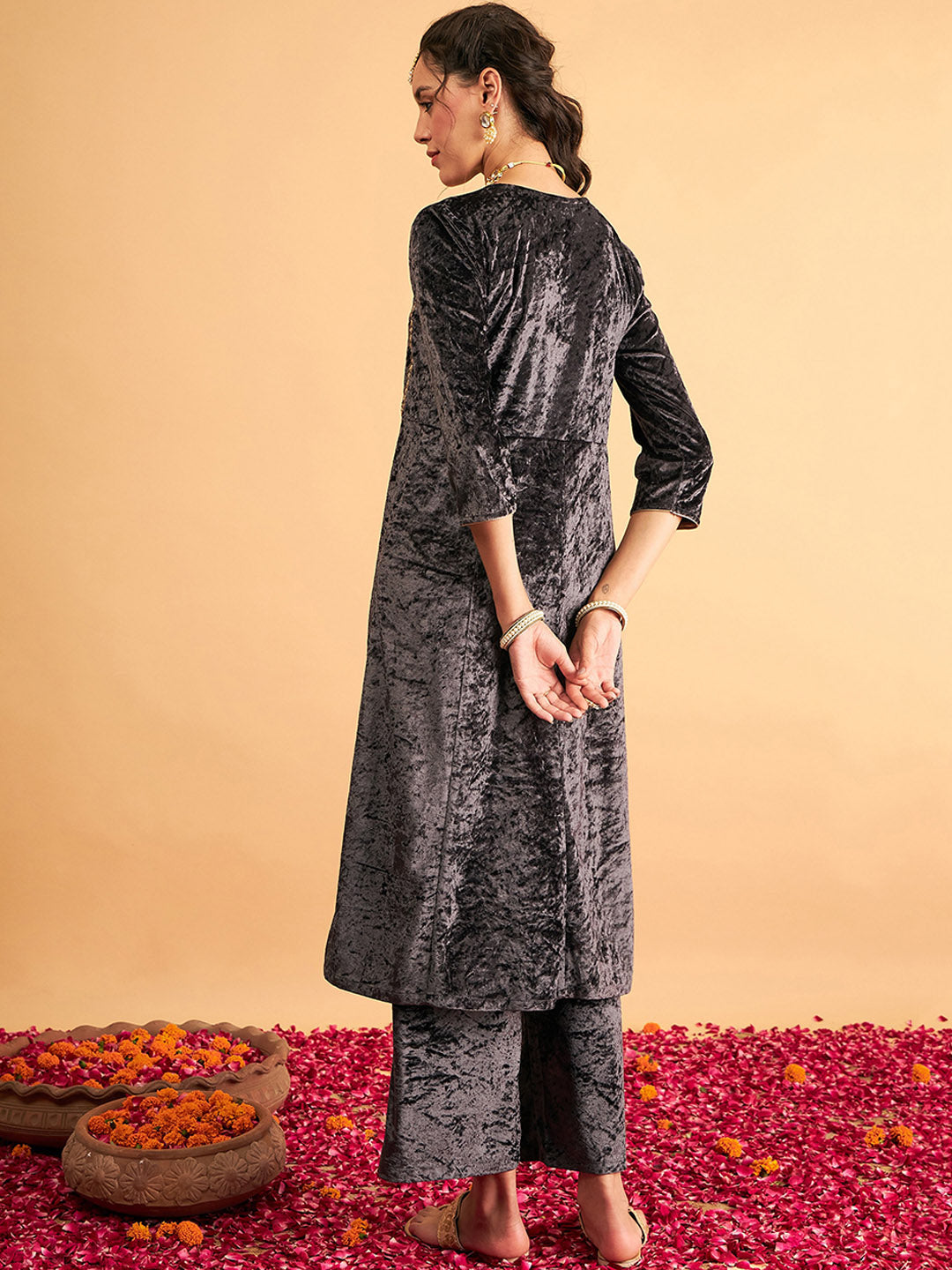 Shae by Sassafras Floral Yoke Design Thread Work A-Line Kurta