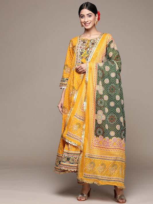 Anubhutee Women Ethnic Motifs Printed Mirror Work Pure Cotton Kurta Set