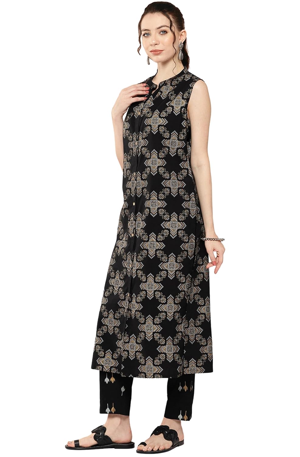 Janasya Women's Black Cotton Ethnic Motif Printed Kurta with Pant