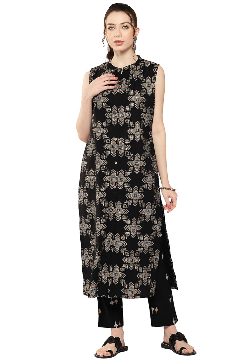 Janasya Women's Black Cotton Ethnic Motif Printed Kurta with Pant