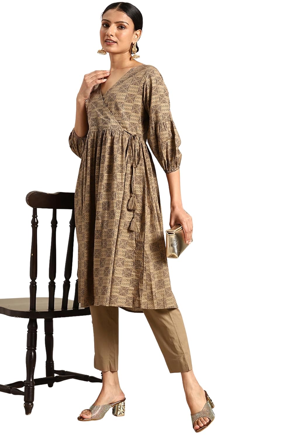 Janasya Women's Brown Cotton Ethnic Motifs Foil Printed Kurta with Pant
