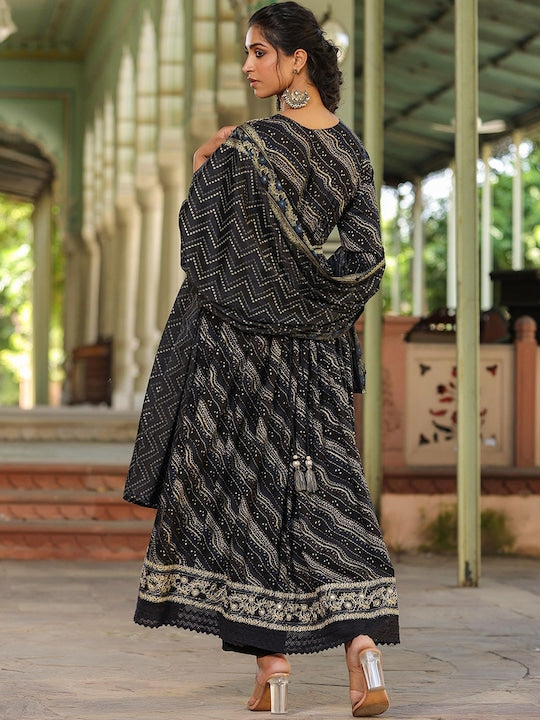 Scakhi Bandhani Printed Thread Work Kurta with Trousers & With Dupatta
